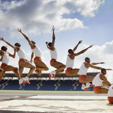 Anticipating the perfect moment in sports photography